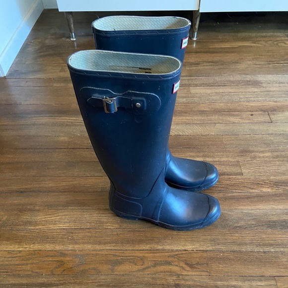 Hunter Original Tall Rain Boot Size 10 Navy - Picture 4 of 8